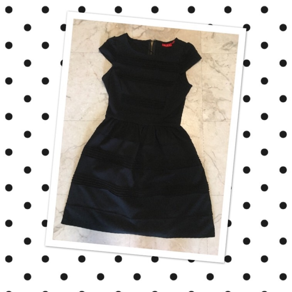 ELLE Cap Sleeve Fit & Flare Black Dress Size 2